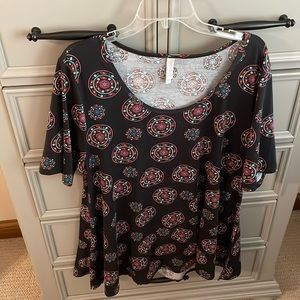 Lularoe top. 2X
